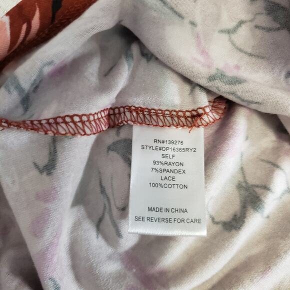 Daniel Rainn Stitch Fix Crochet floral pleated lace trim top Sz PS office church - Picture 5 of 9